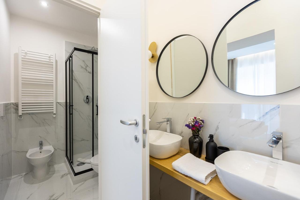 Colosseum Boutique Apartment Rome Exterior photo