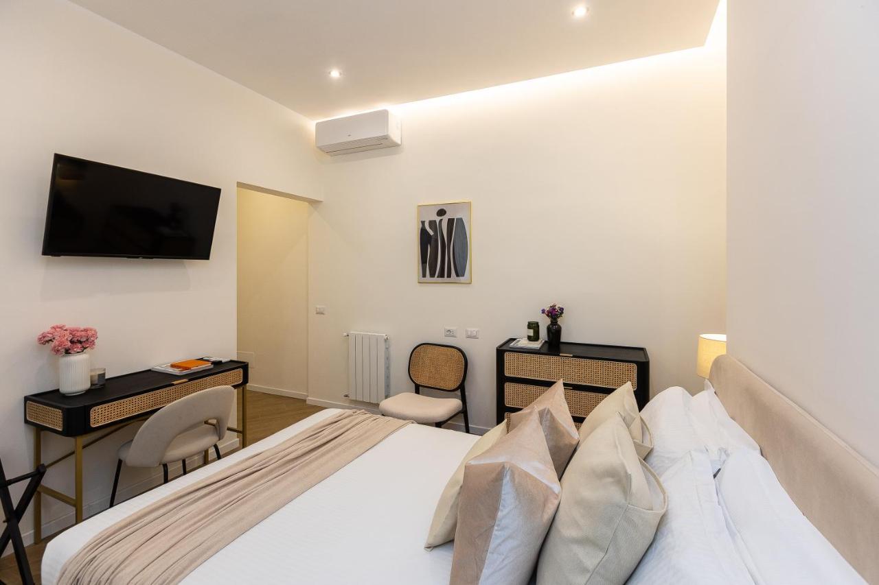 Colosseum Boutique Apartment Rome Exterior photo
